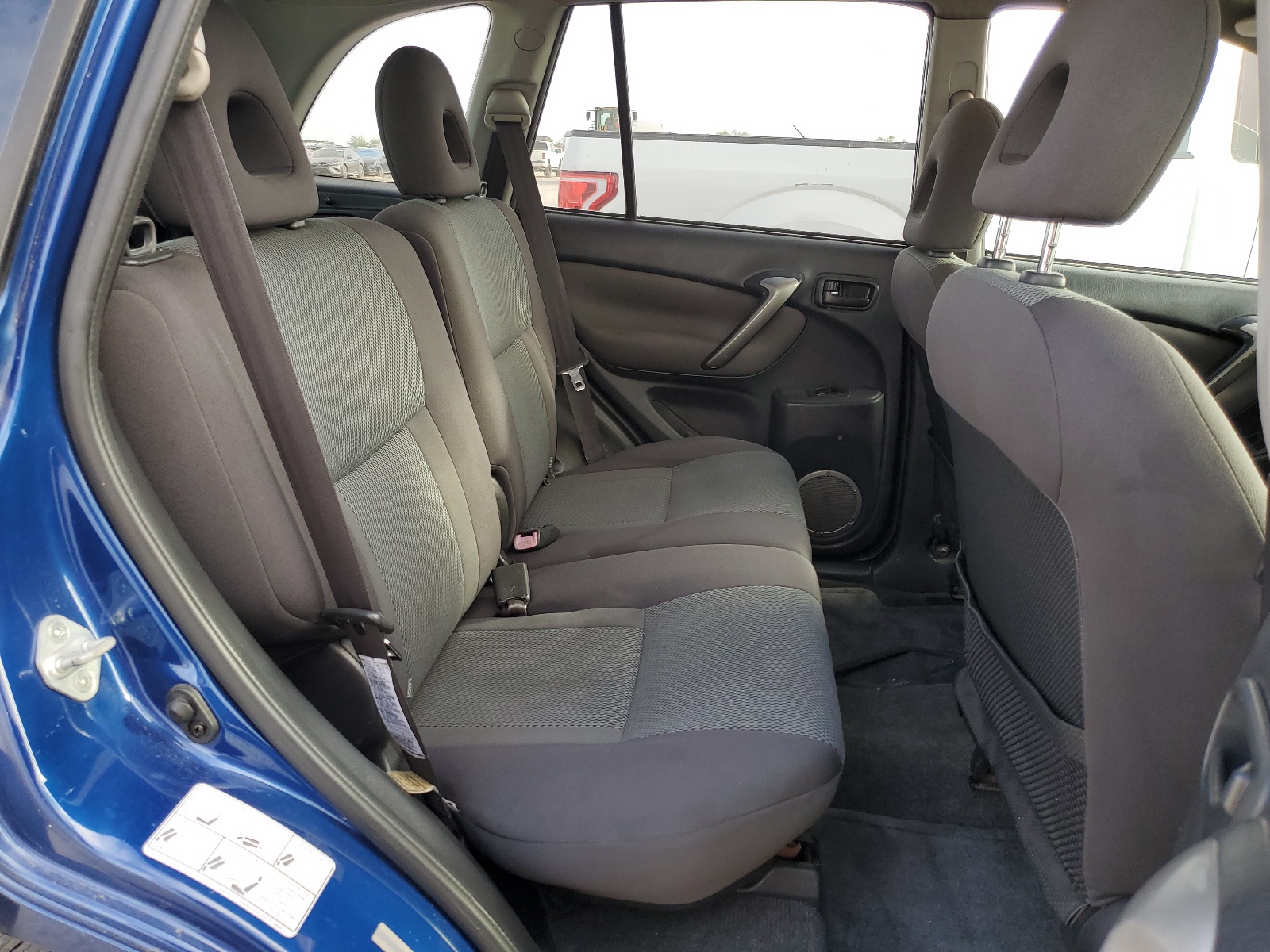 JTEGD20V740041821 2004 Toyota Rav4