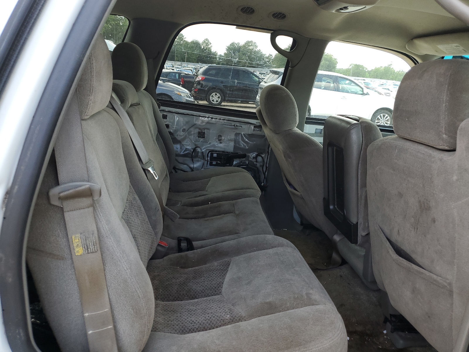 1GNEK13ZX3J224818 2003 Chevrolet Tahoe K1500