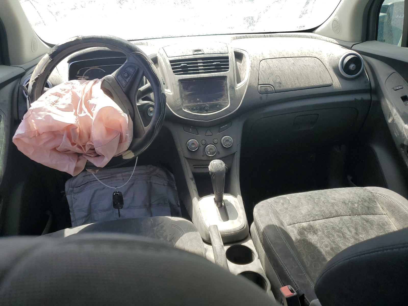 KL7CJKSB4GB599582 2016 Chevrolet Trax Ls