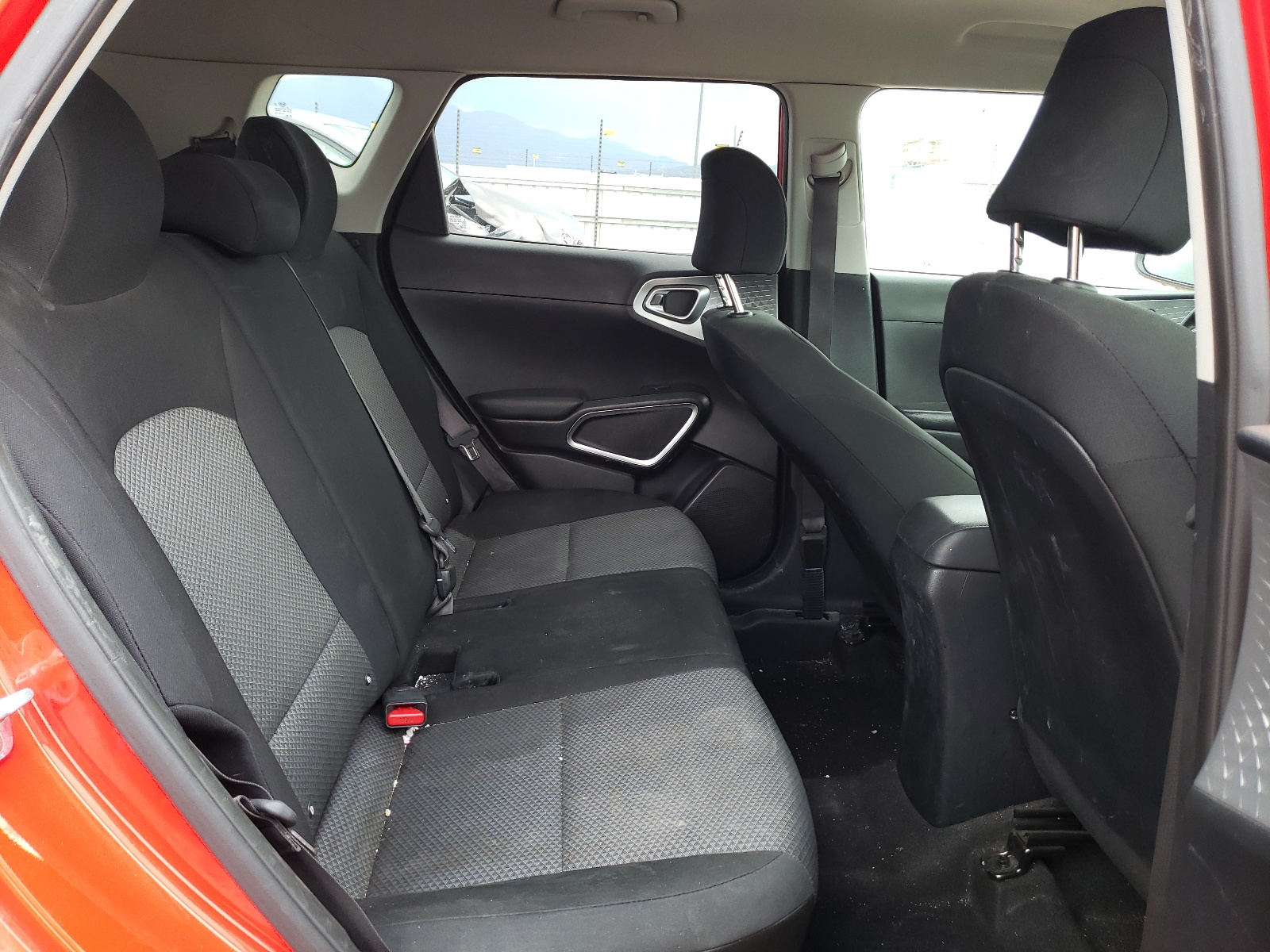 KNDJ23AU5L7725350 2020 Kia Soul Lx