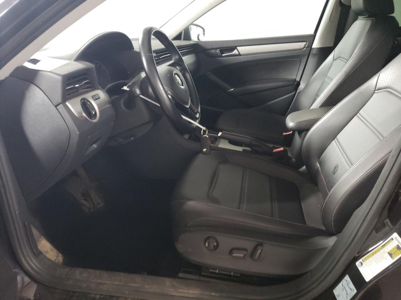 2020 Volkswagen Passat Se VIN: 1VWSA7A30LC009630 Lot: 62830734