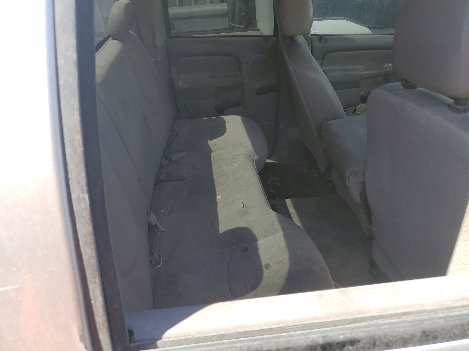 1D7HA18K64J101979 2004 Dodge Ram 1500 St