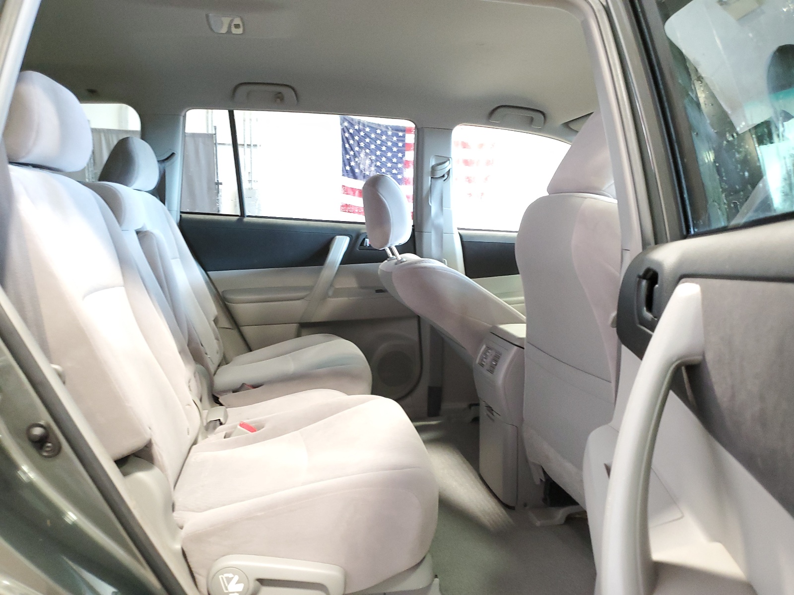 JTEDS41AX92070502 2009 Toyota Highlander