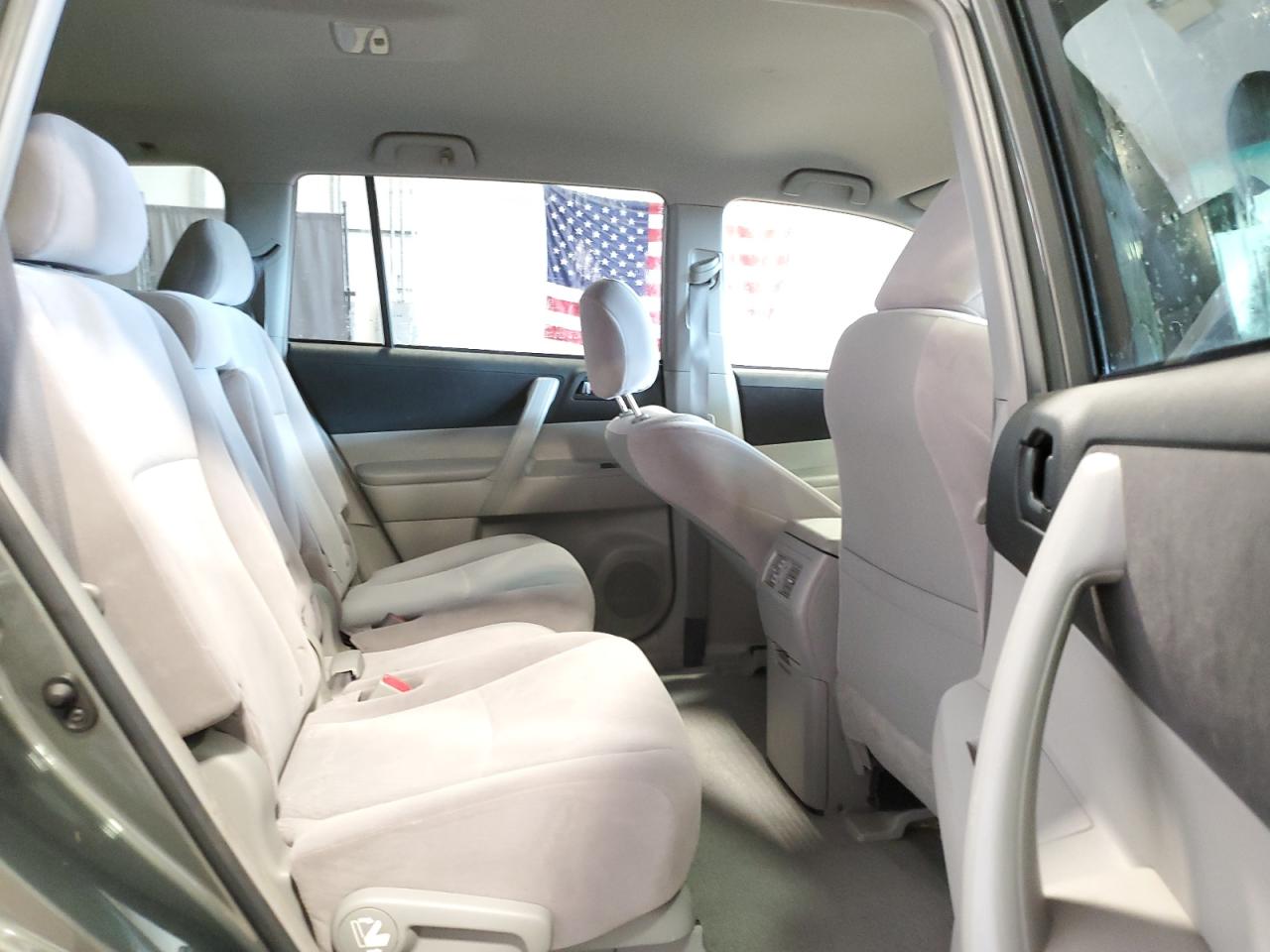 2009 Toyota Highlander VIN: JTEDS41AX92070502 Lot: 63528024