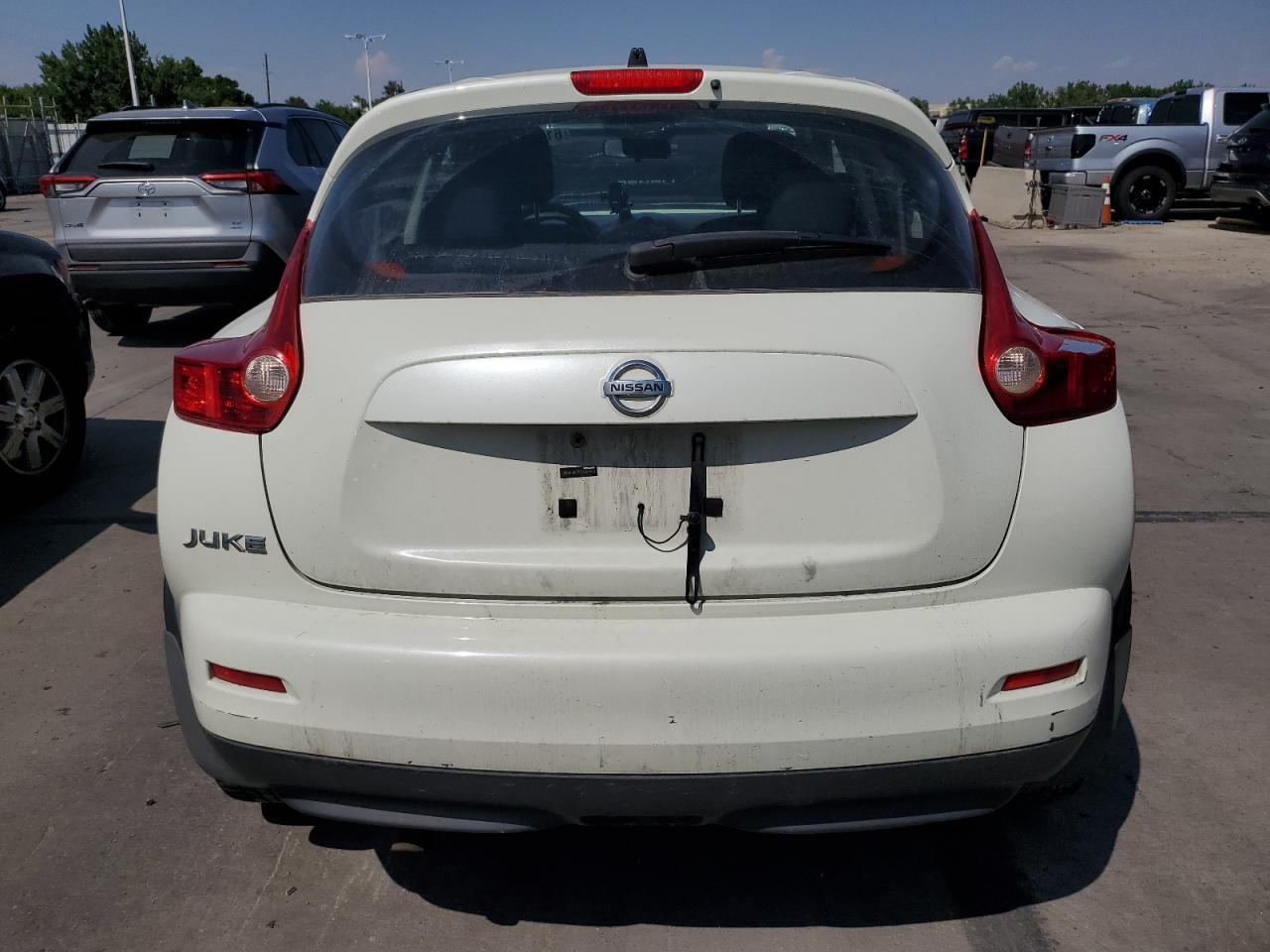 2011 Nissan Juke S VIN: JN8AF5MR2BT008423 Lot: 61354074
