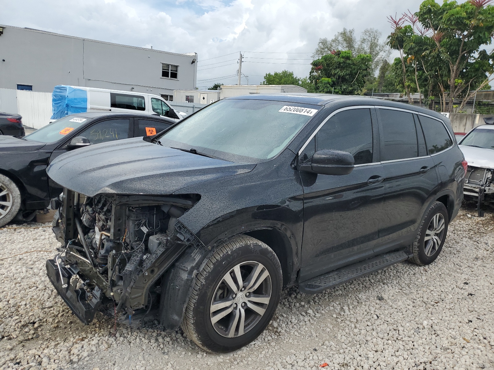 5FNYF5H52HB048188 2017 Honda Pilot Exl