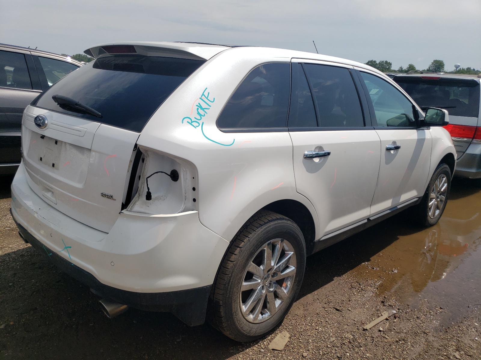 2FMDK3JC3BBA63628 2011 Ford Edge Sel