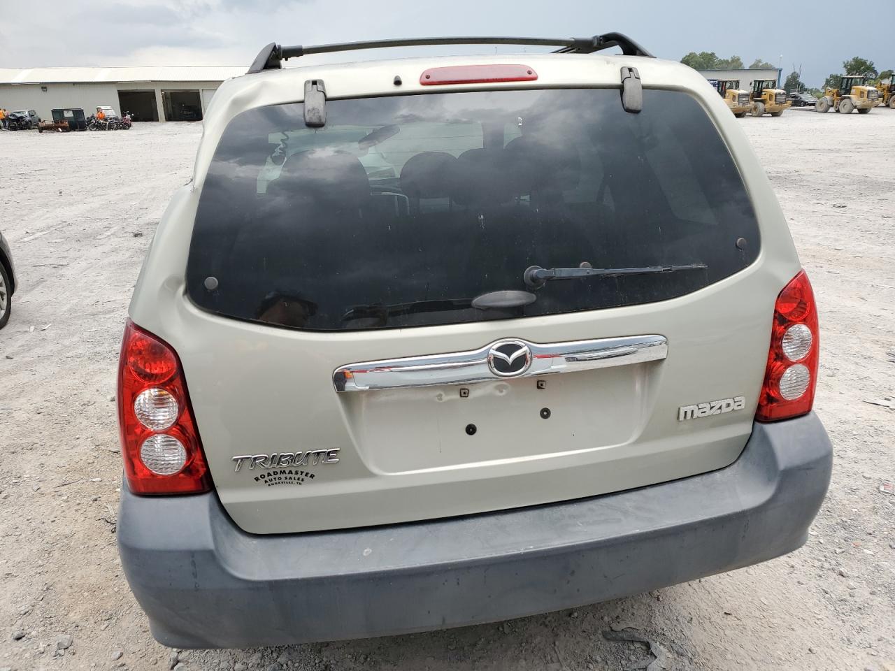 2005 Mazda Tribute I VIN: 4F2YZ02Z75KM44914 Lot: 63385024