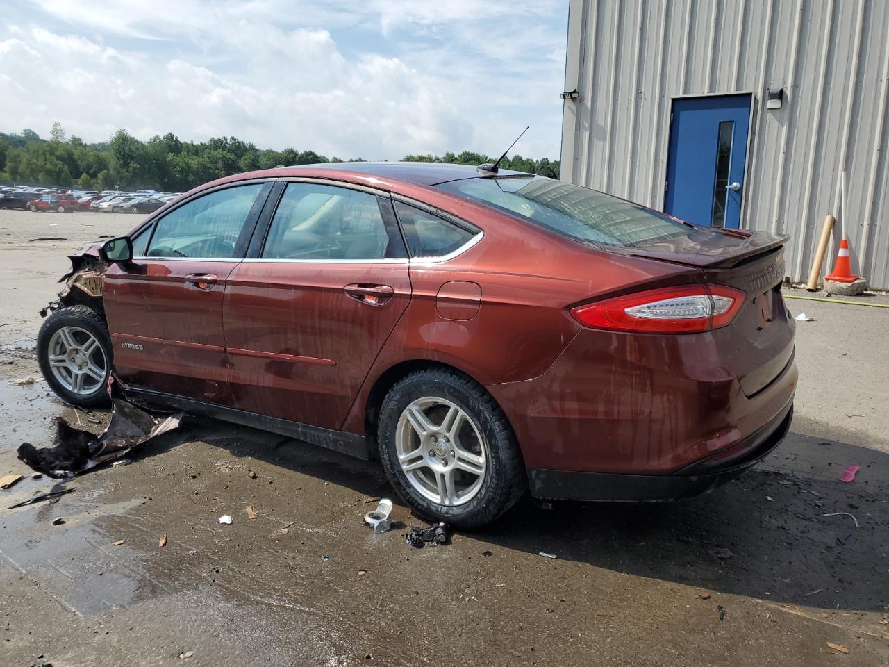 3FA6P0UU4GR353232 2016 FORD FUSION - Image 2