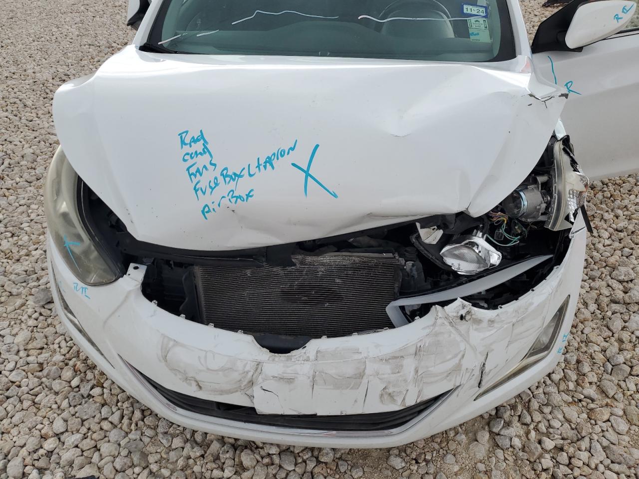 2016 Hyundai Elantra Se VIN: 5NPDH4AE7GH717777 Lot: 61191434