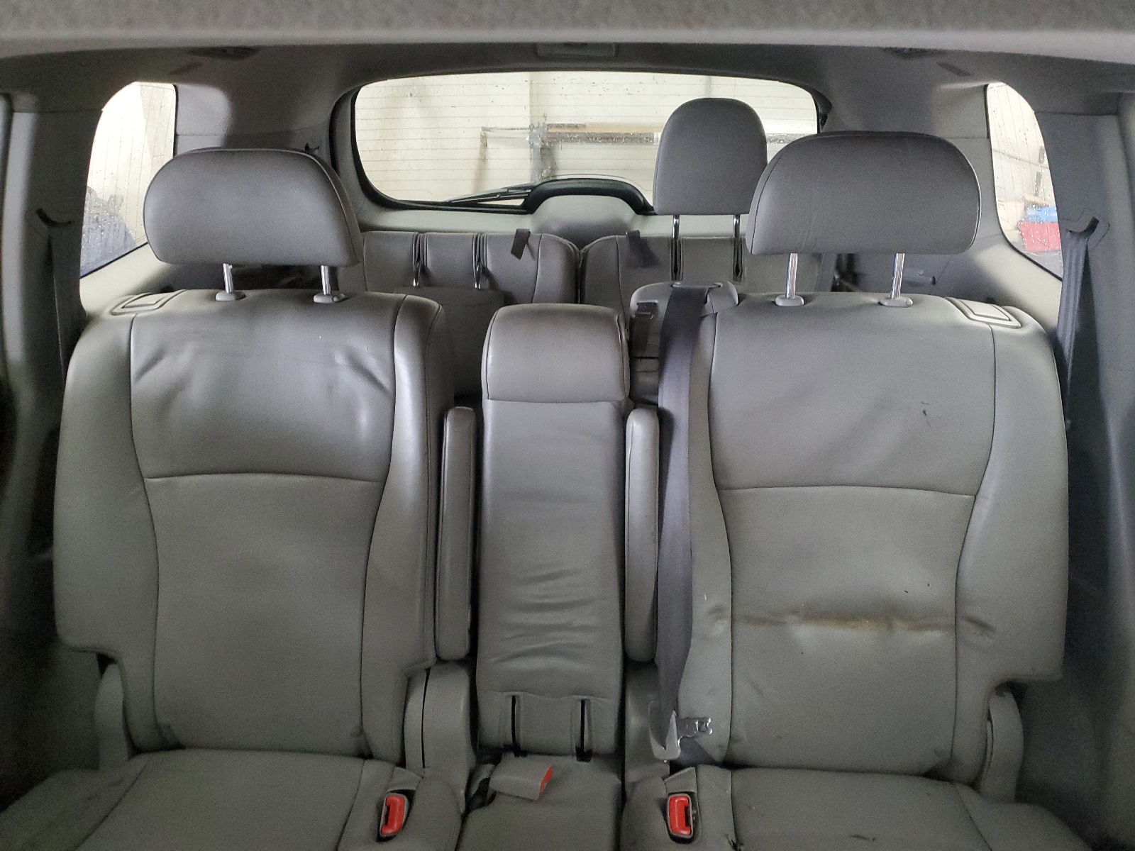 5TDDK3EH5BS063946 2011 Toyota Highlander Limited