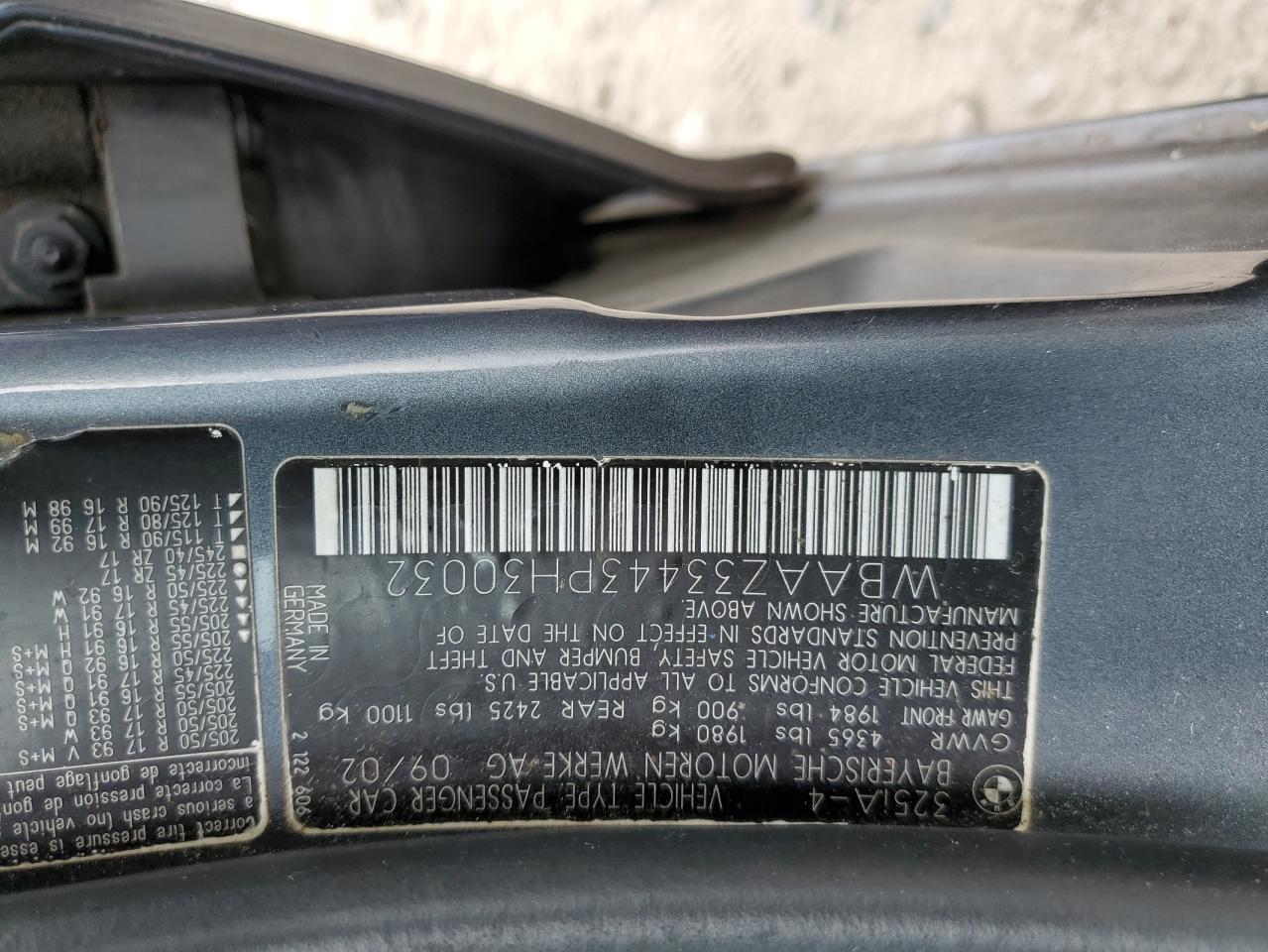 2003 BMW 325 I VIN: WBAAZ33443PH30032 Lot: 63823904