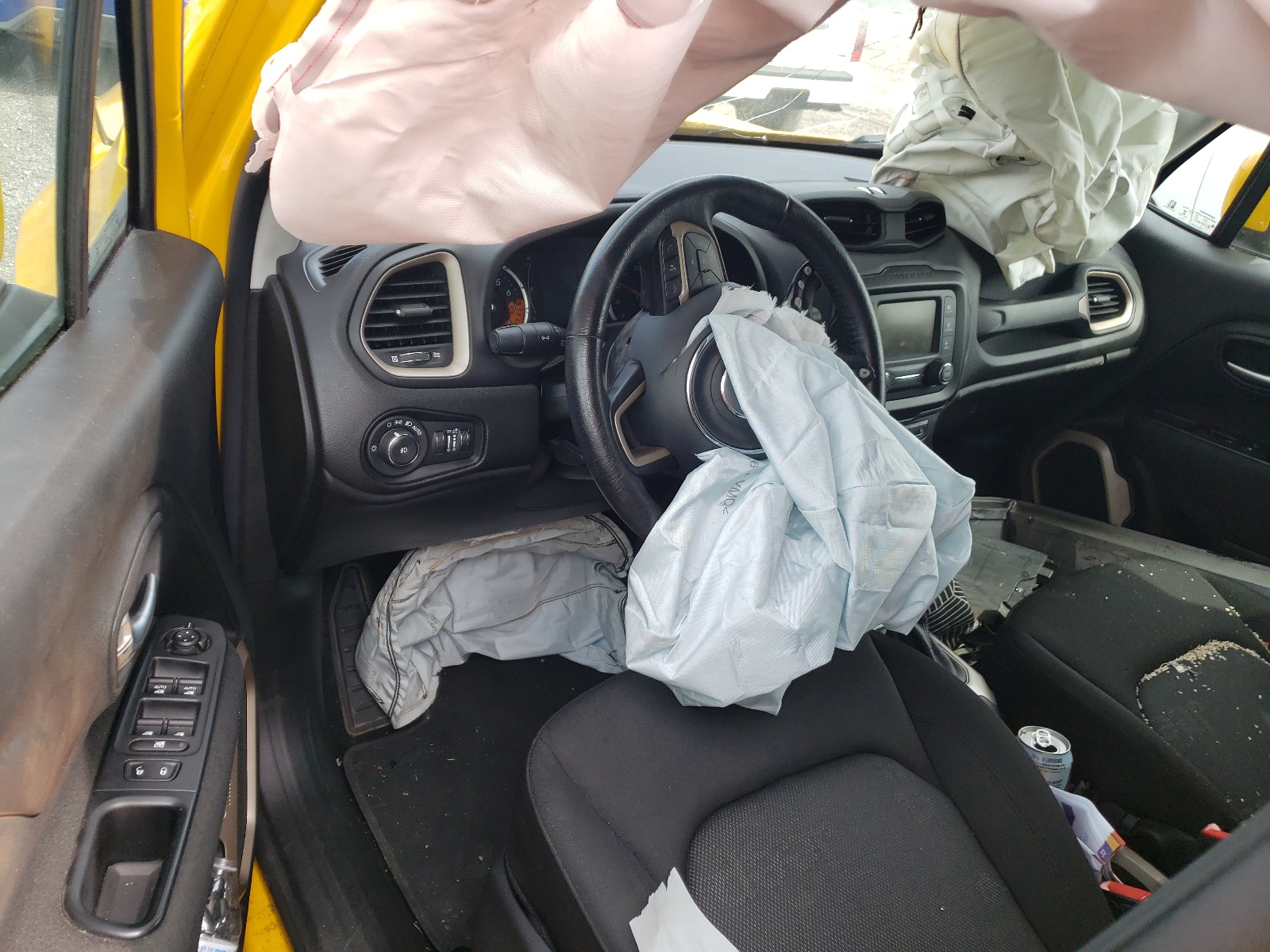 ZACCJBBT1FPC16472 2015 Jeep Renegade Latitude