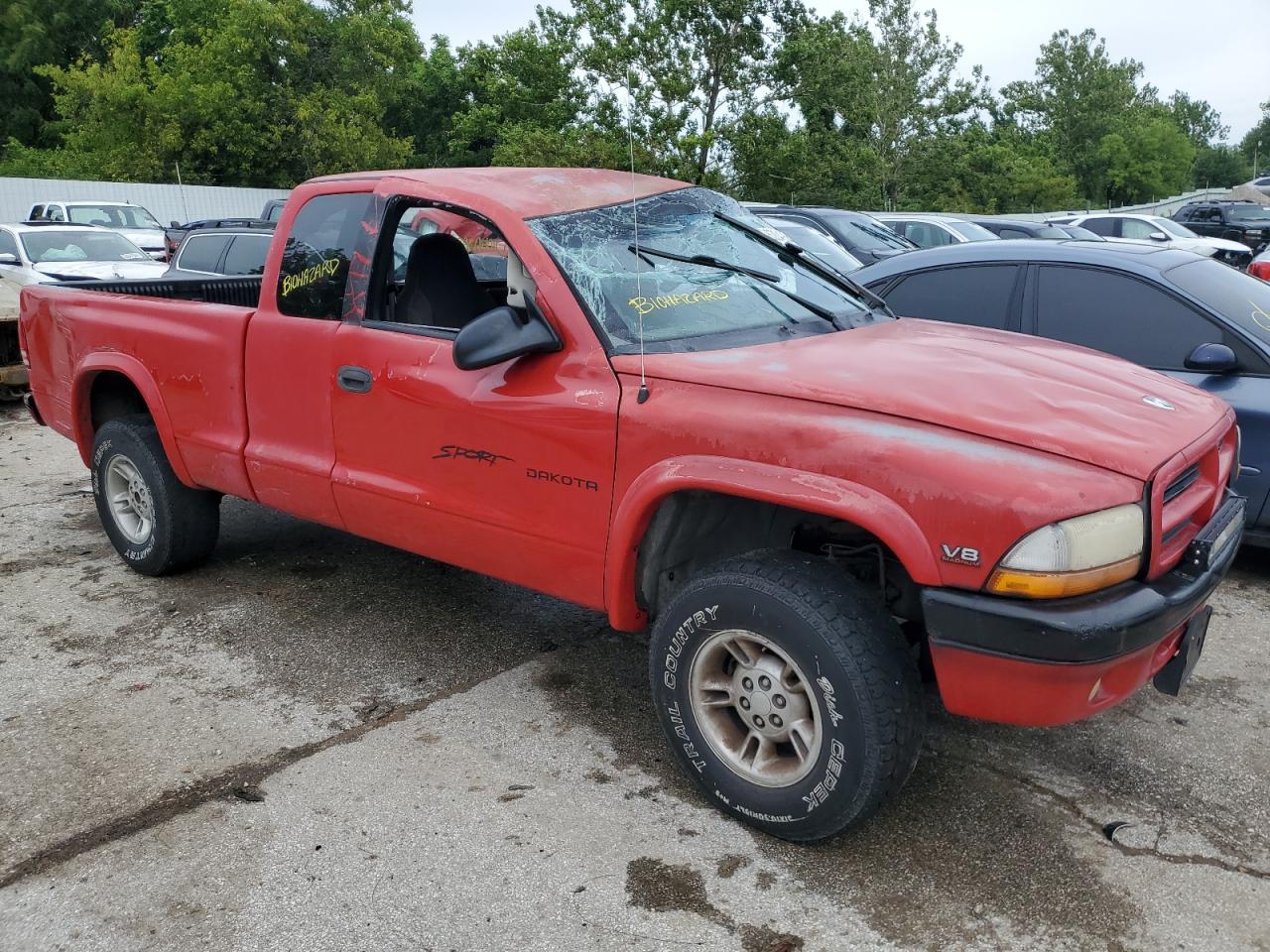 2000 Dodge Dakota VIN: 1B7GG22N8YS520218 Lot: 63249544