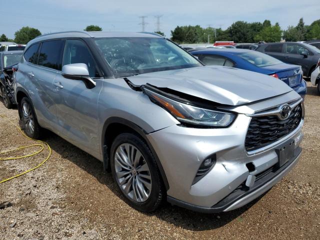  TOYOTA HIGHLANDER 2022 Сріблястий