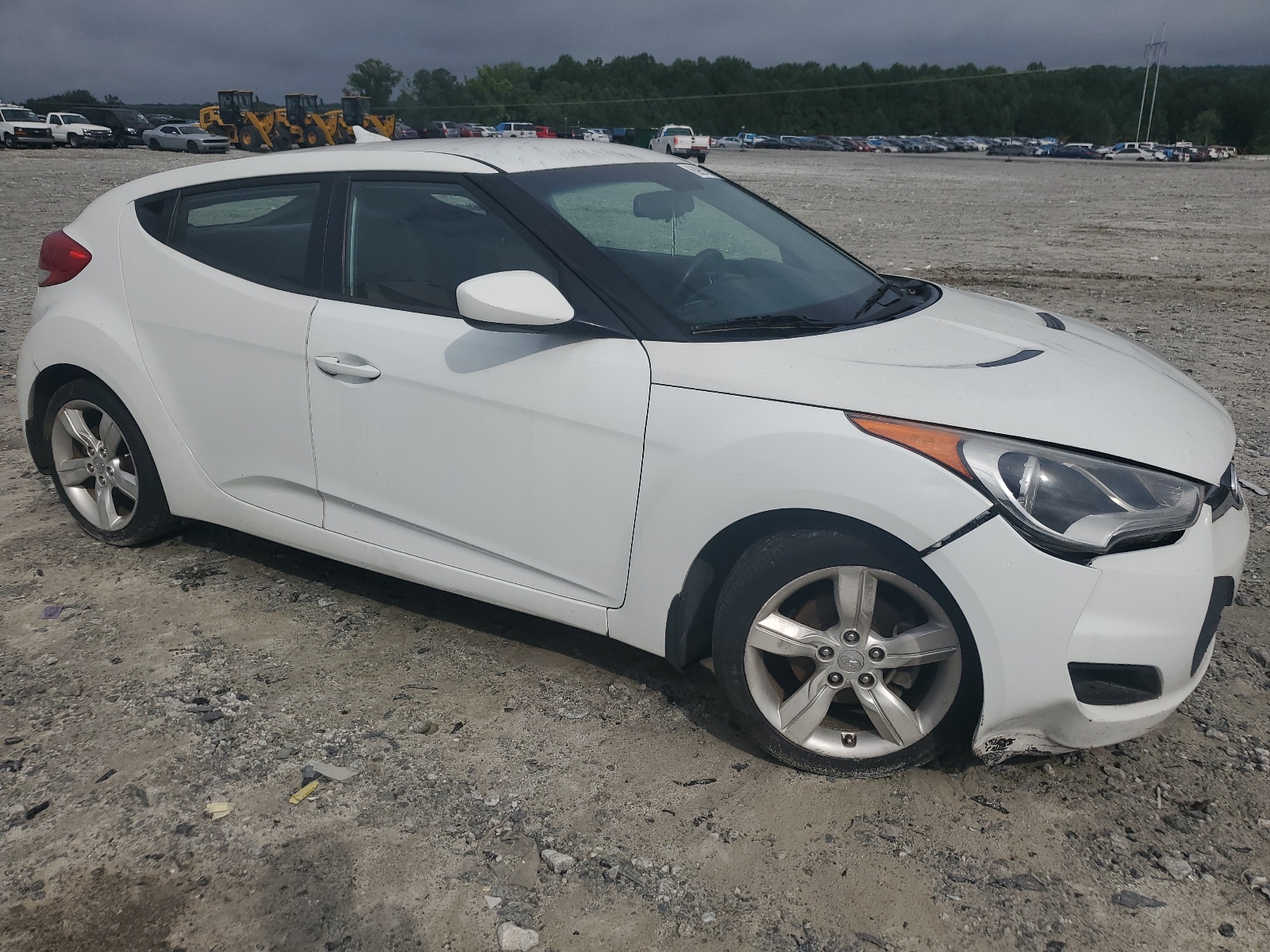 2013 Hyundai Veloster vin: KMHTC6AD4DU156044