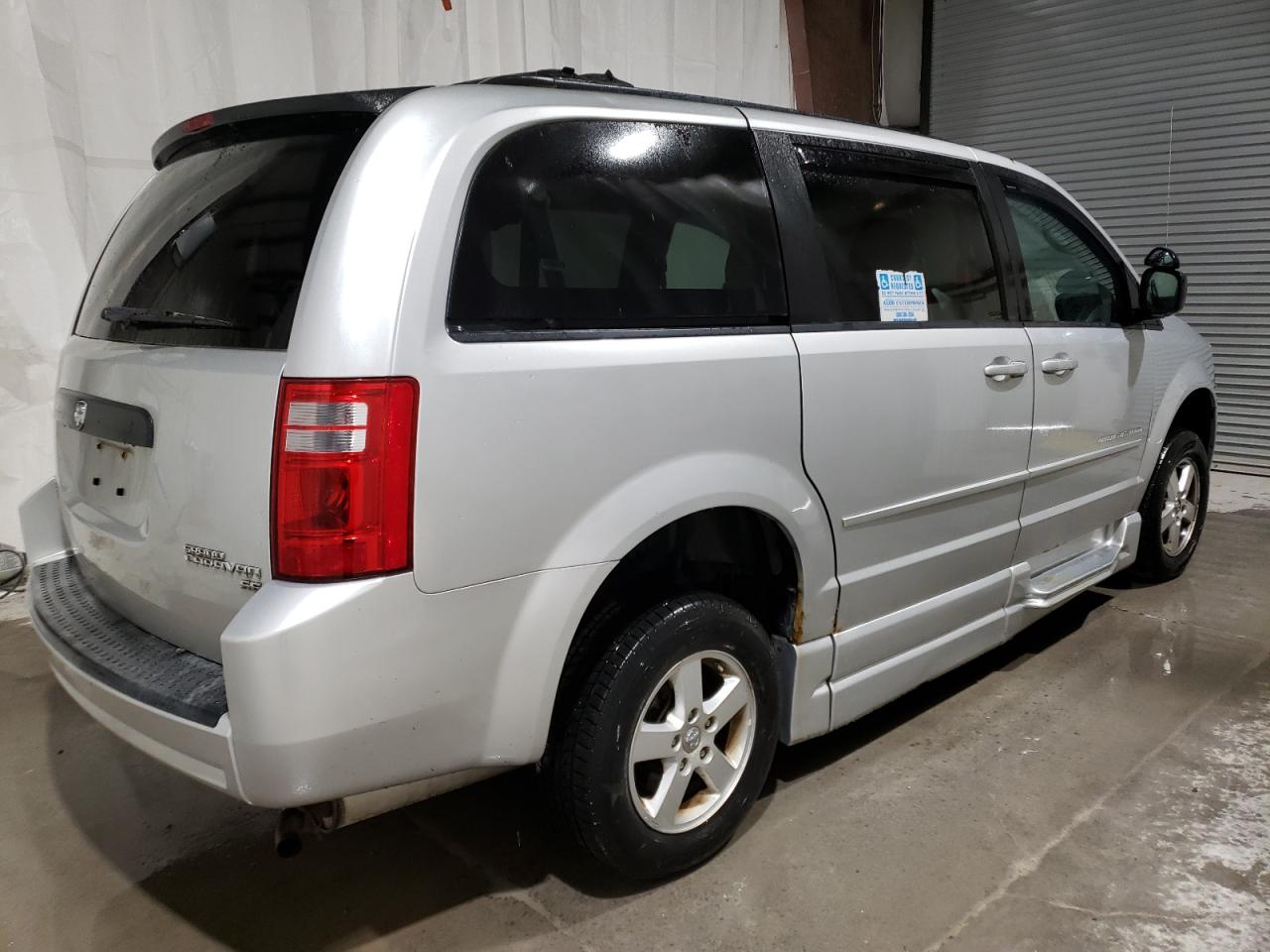 2010 Dodge Grand Caravan Se VIN: 2D4RN4DE1AR231666 Lot: 64874384