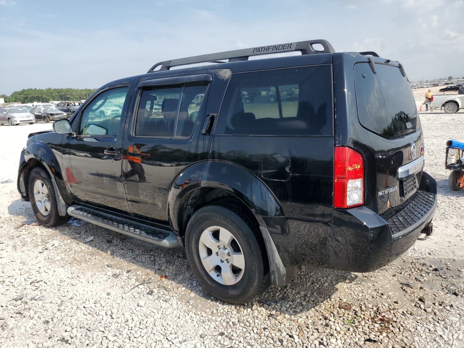 5N1AR1NB7BC627396 2011 Nissan Pathfinder S