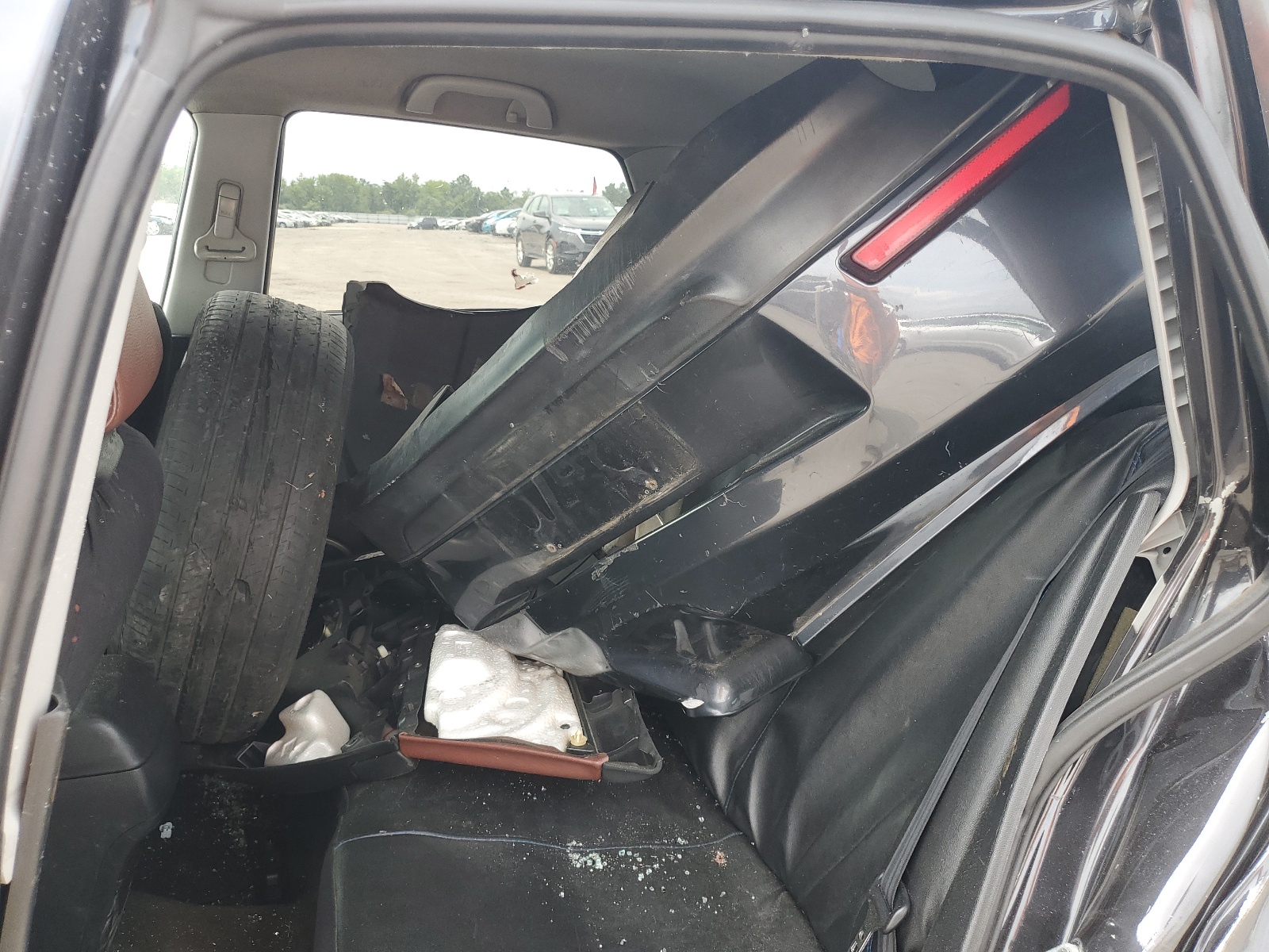 JM1BK343651271896 2005 Mazda 3 Hatchback