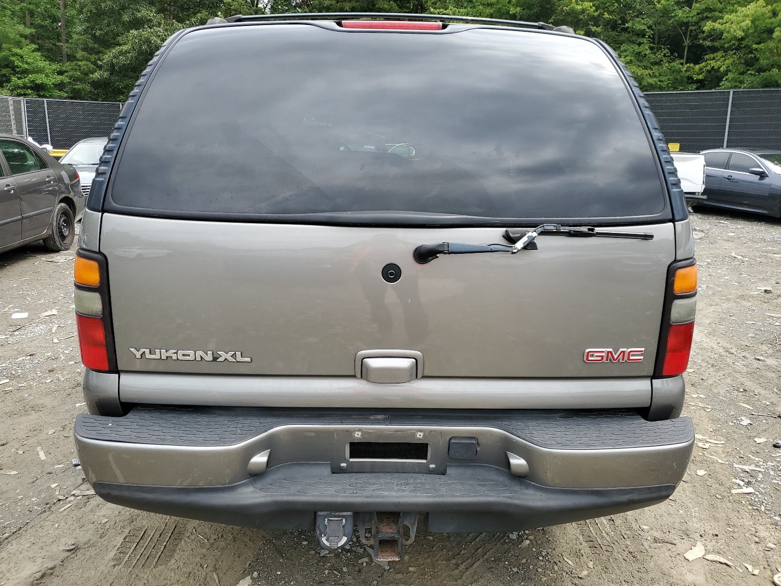 1GKFK66U95J154620 2005 GMC Yukon Xl Denali