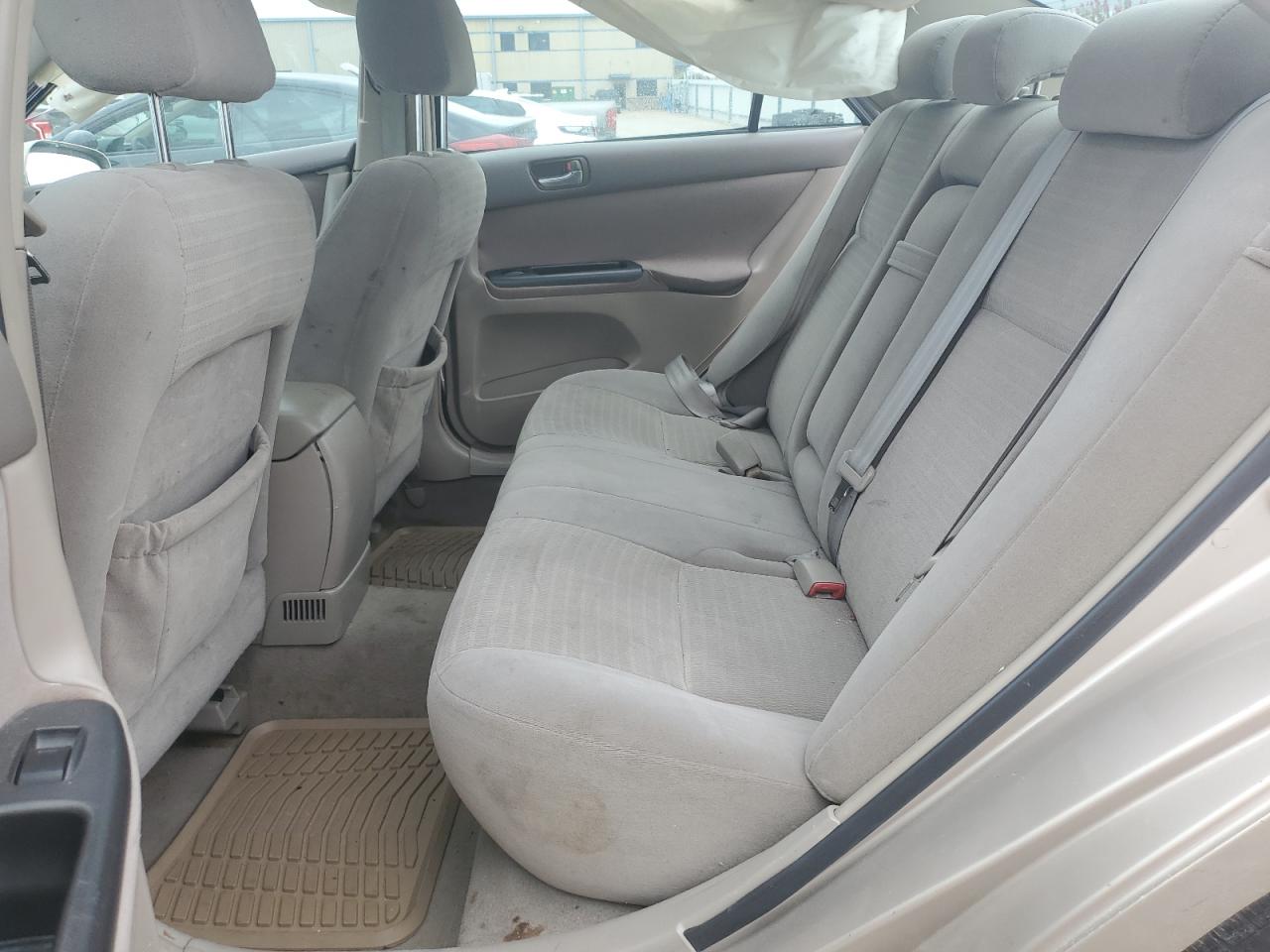 2005 Toyota Camry Le VIN: 4T1BE30K05U987210 Lot: 64563594