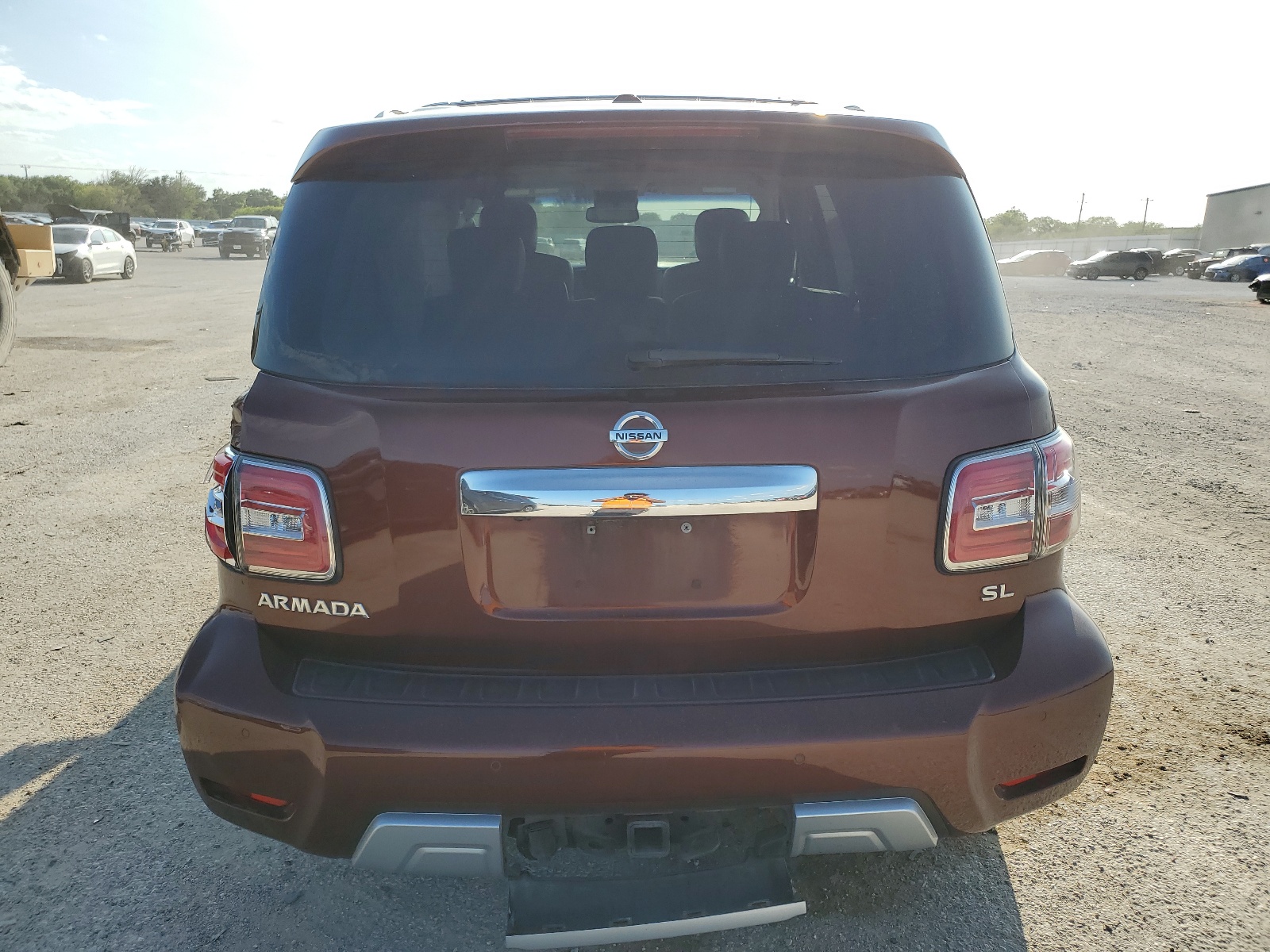 JN8AY2ND8H9010517 2017 Nissan Armada Sv