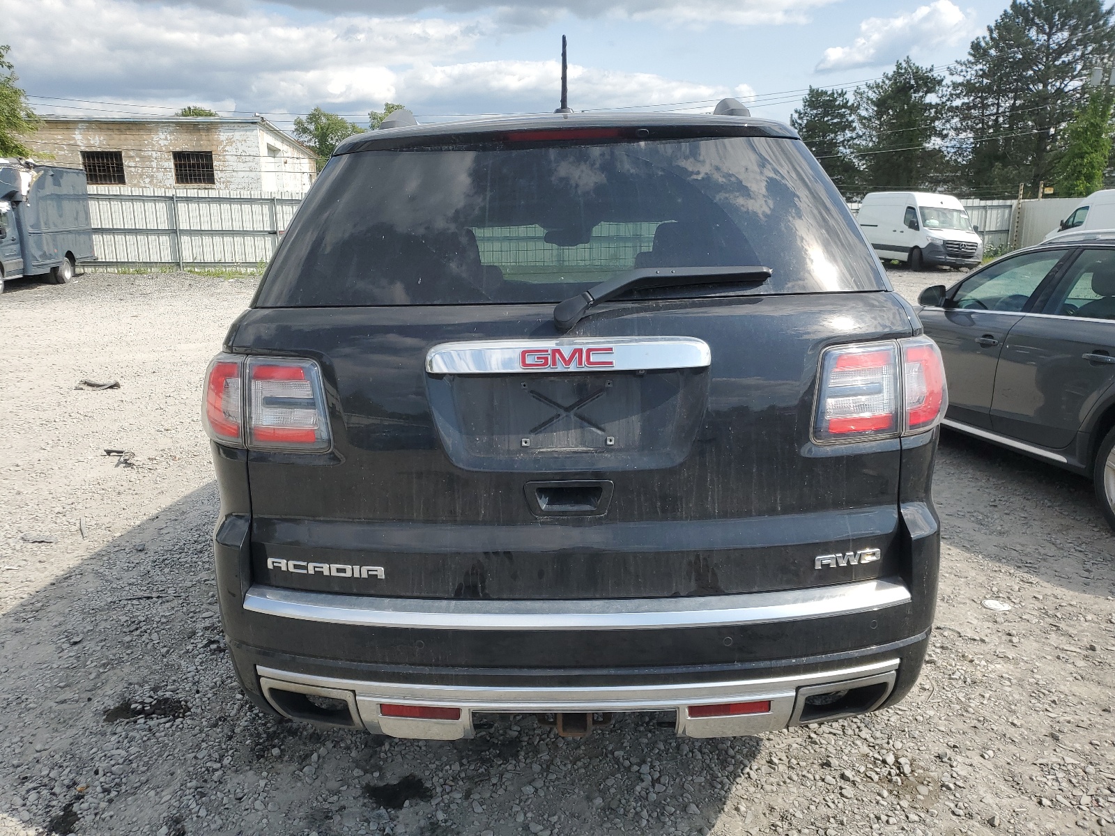 1GKKVTKD0GJ237611 2016 GMC Acadia Denali