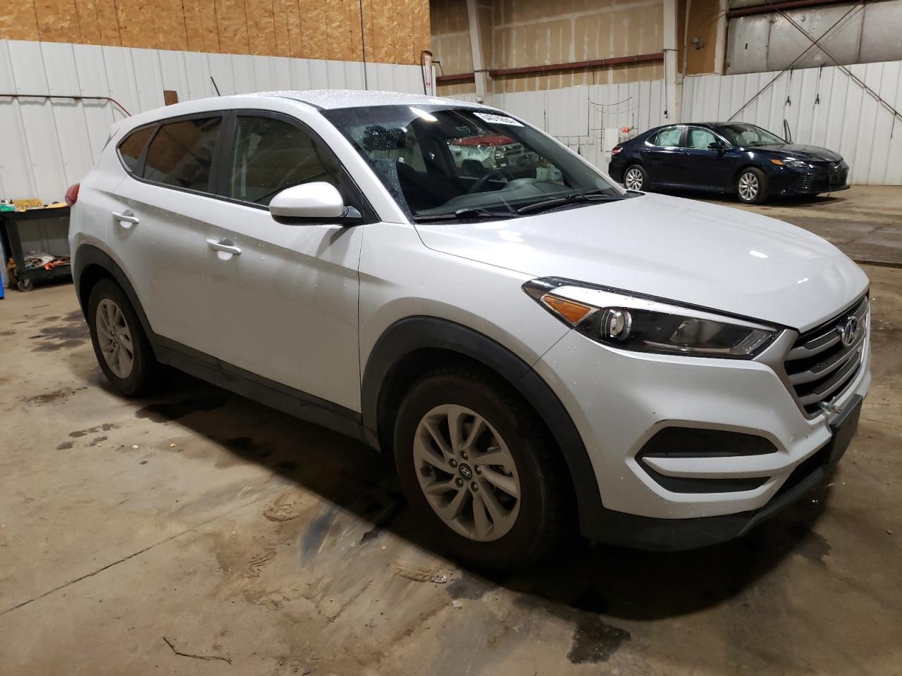 KM8J23A49HU546801 2017 Hyundai Tucson Se