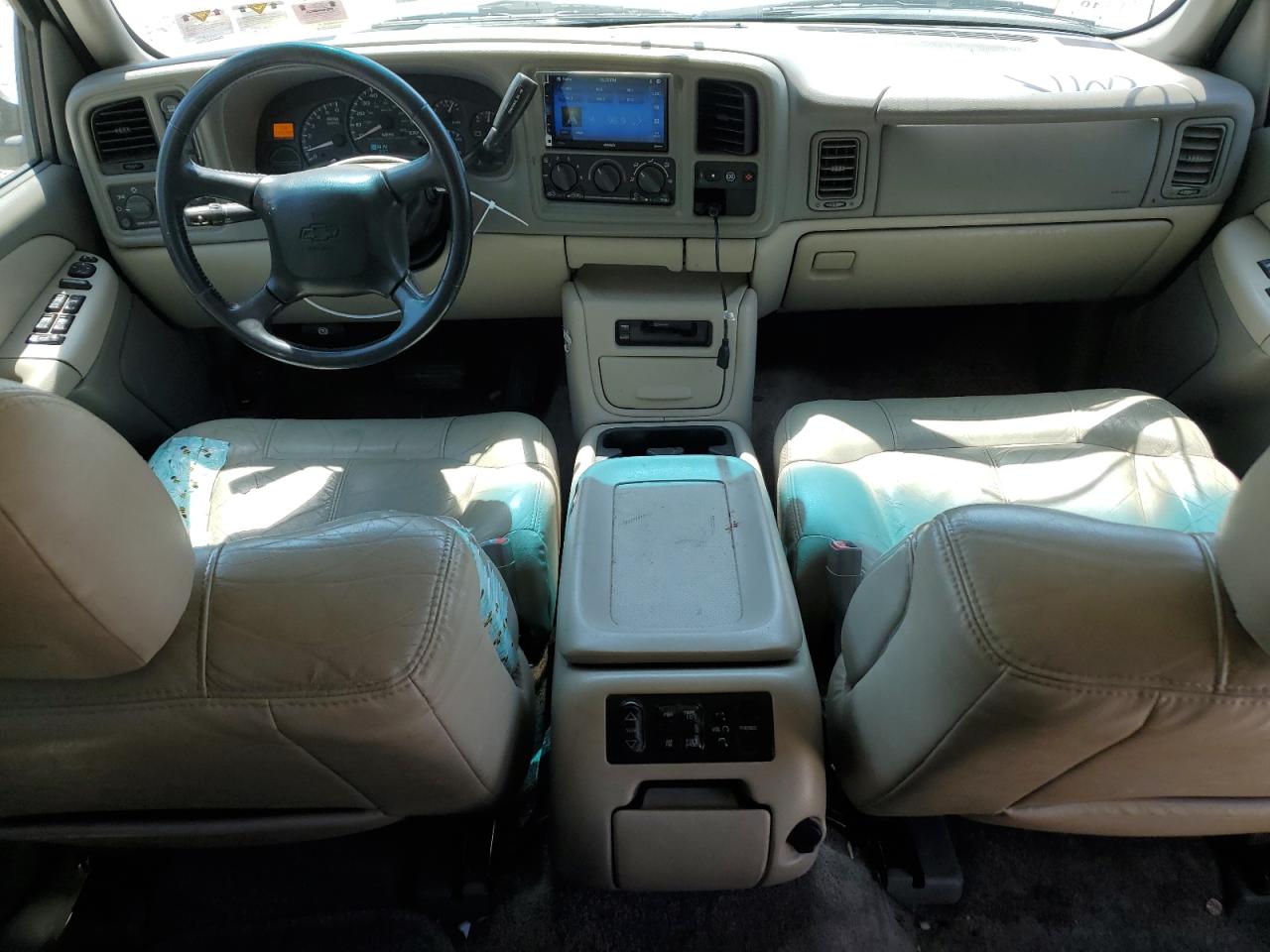 2002 Chevrolet Tahoe K1500 VIN: 1GNEK13Z92R322464 Lot: 61723324