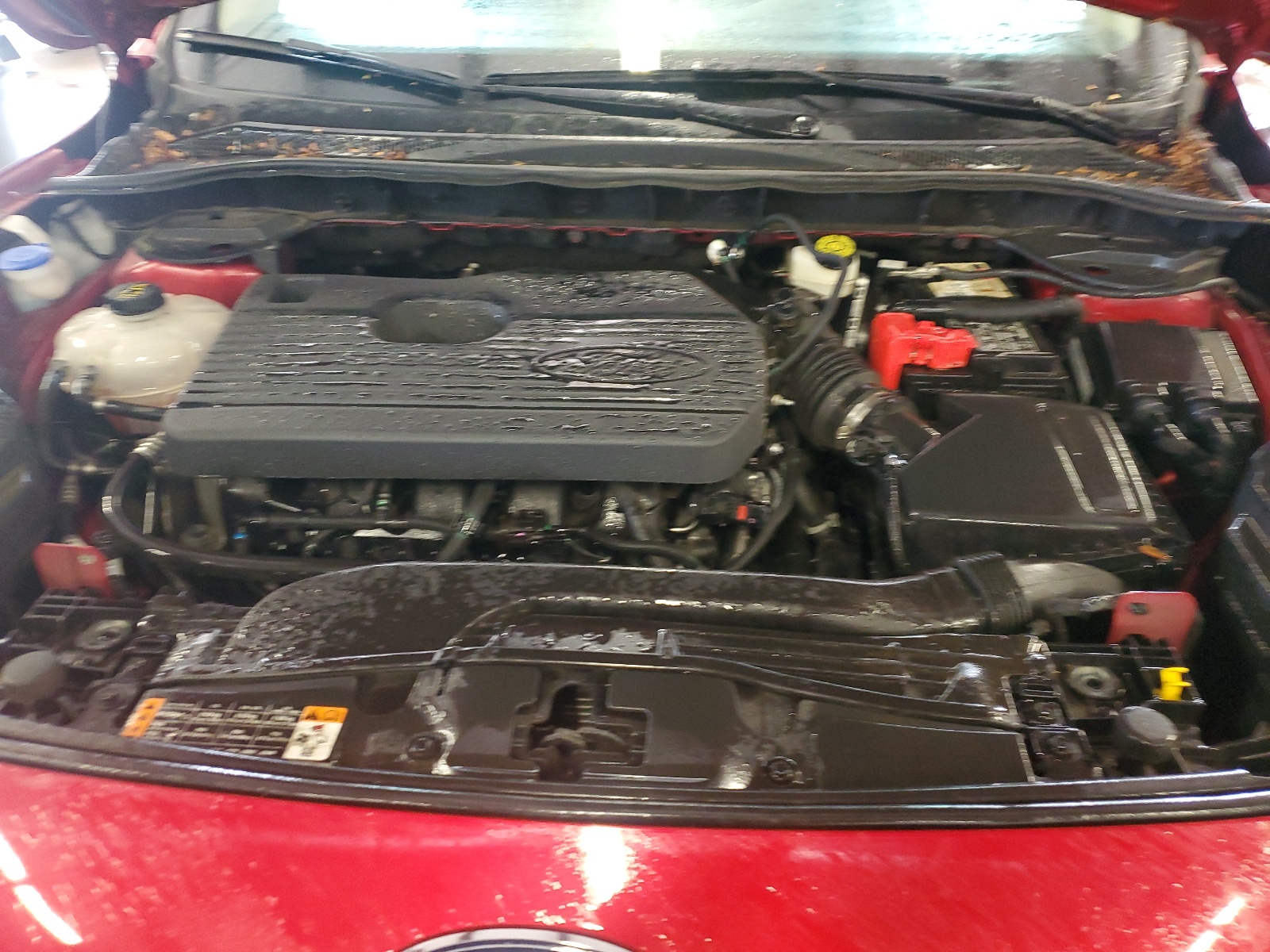 1FMCU9J9XLUA15424 2020 Ford Escape Titanium