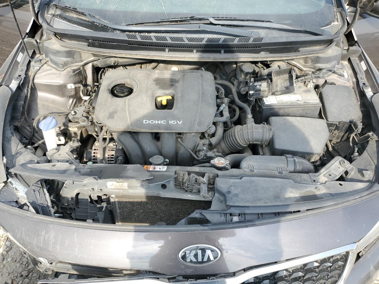 3KPFK4A70HE077509 2017 Kia Forte Lx