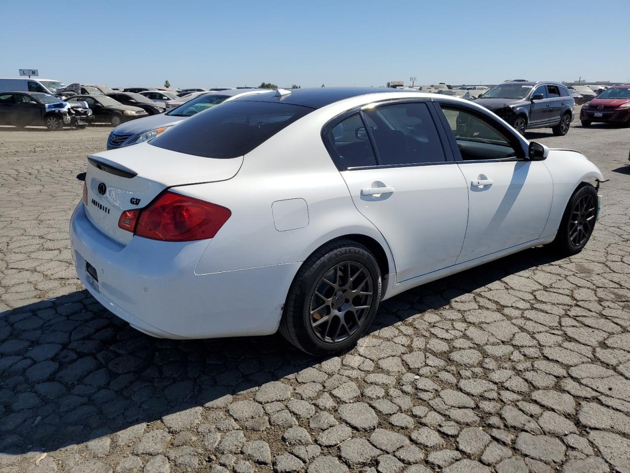 2012 Infiniti G - Image 3