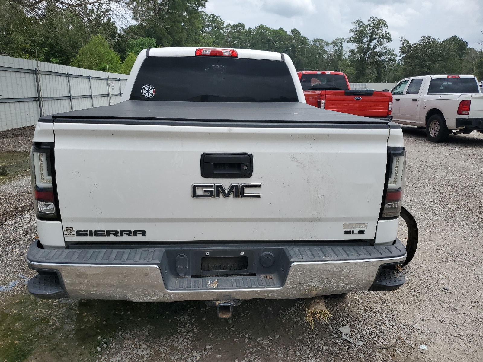 3GTP1UEC1FG371467 2015 GMC Sierra C1500 Sle