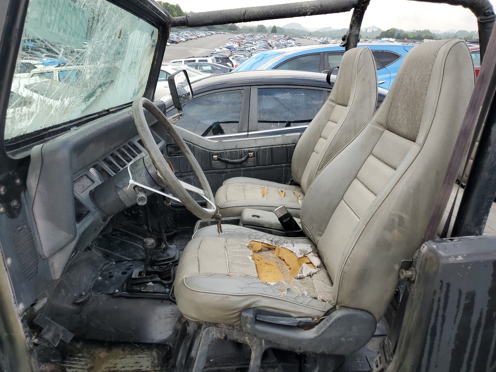 1J4FY19P7RP425917 1994 Jeep Wrangler / Yj S