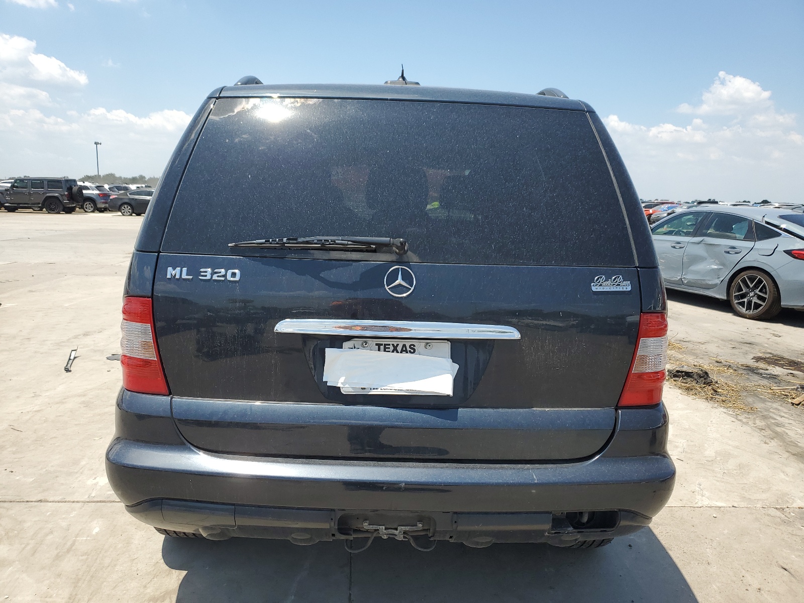 4JGAB54E92A316989 2002 Mercedes-Benz Ml 320