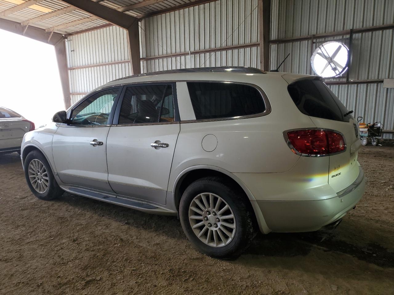 2011 Buick Enclave - Image 2