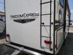 2021 Coachmen Freedom Xp zu verkaufen in Cahokia Heights, IL - Hail