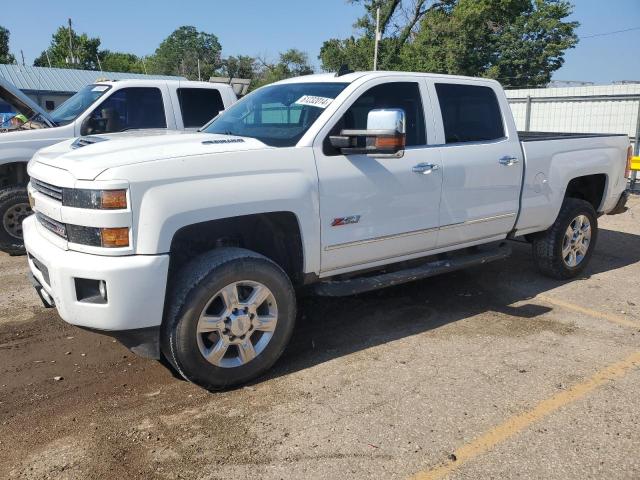 2017 Chevrolet Silverado K2500 Heavy Duty Ltz for Sale in Wichita, KS - Hail