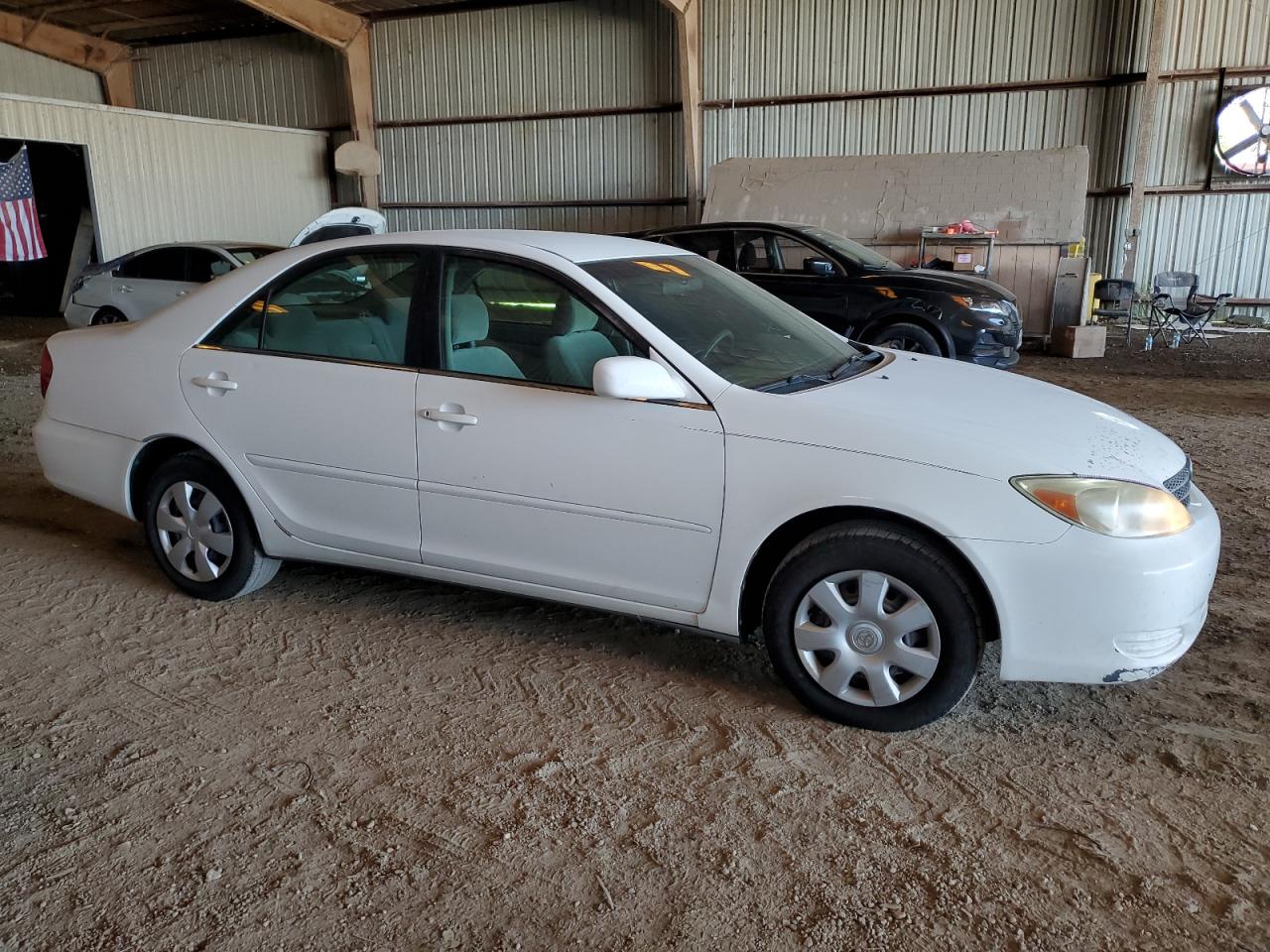 2004 Toyota Camry Le VIN: 4T1BE32K74U266054 Lot: 62676684