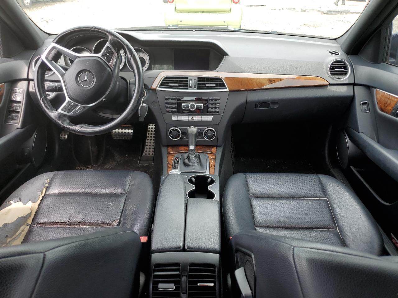 2012 Mercedes-Benz C 300 4Matic VIN: WDDGF8BBXCR196061 Lot: 62704274