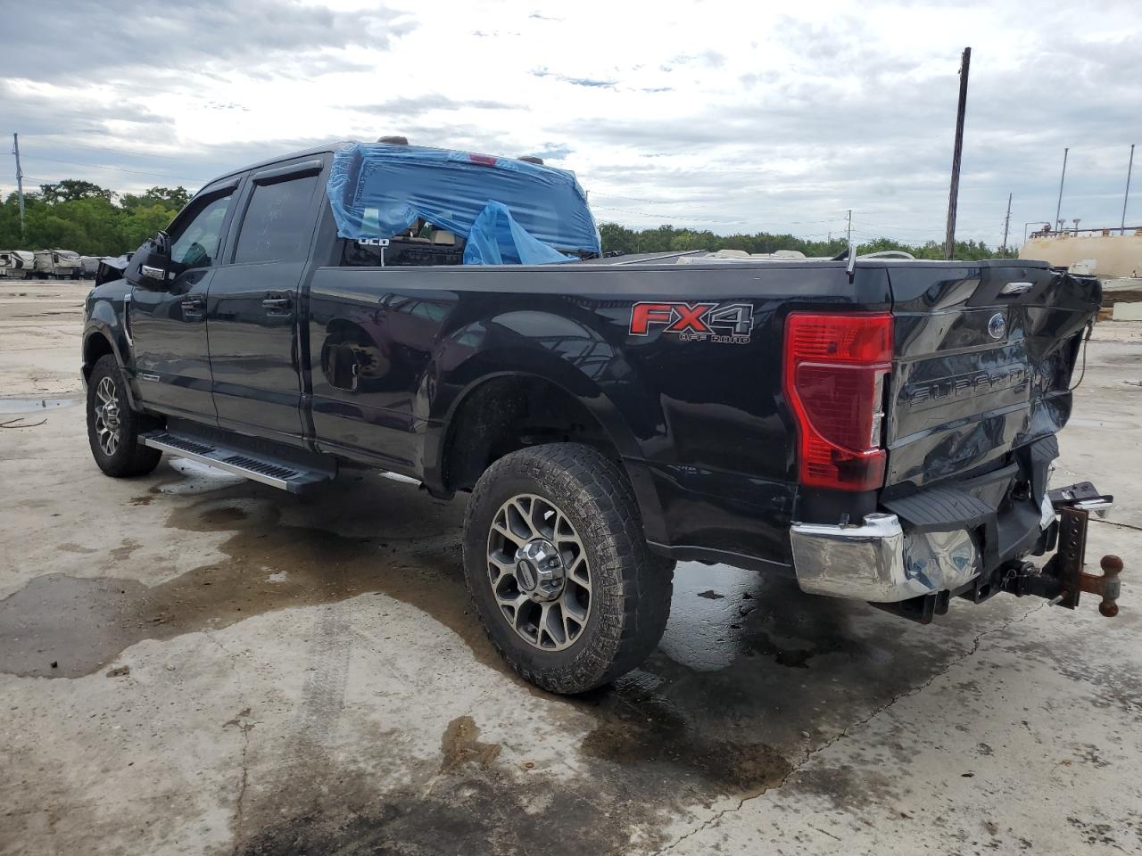 2020 Ford F350 - Image 2