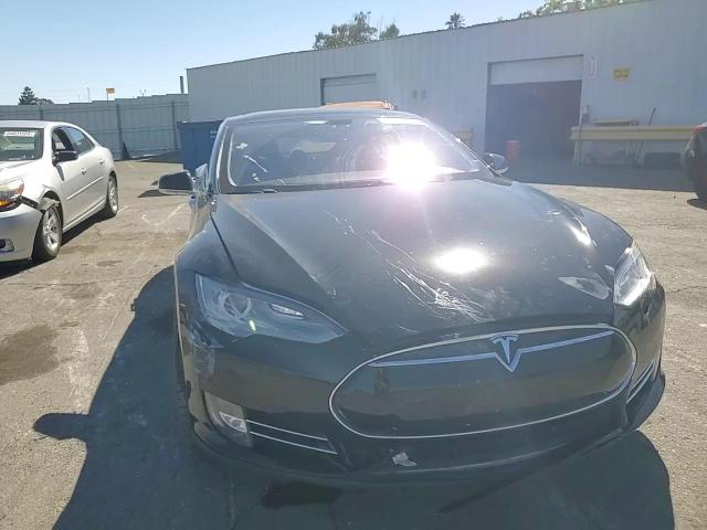 2013 Tesla Model S VIN: 5YJSA1DN2DFP08615 Lot: 64621844