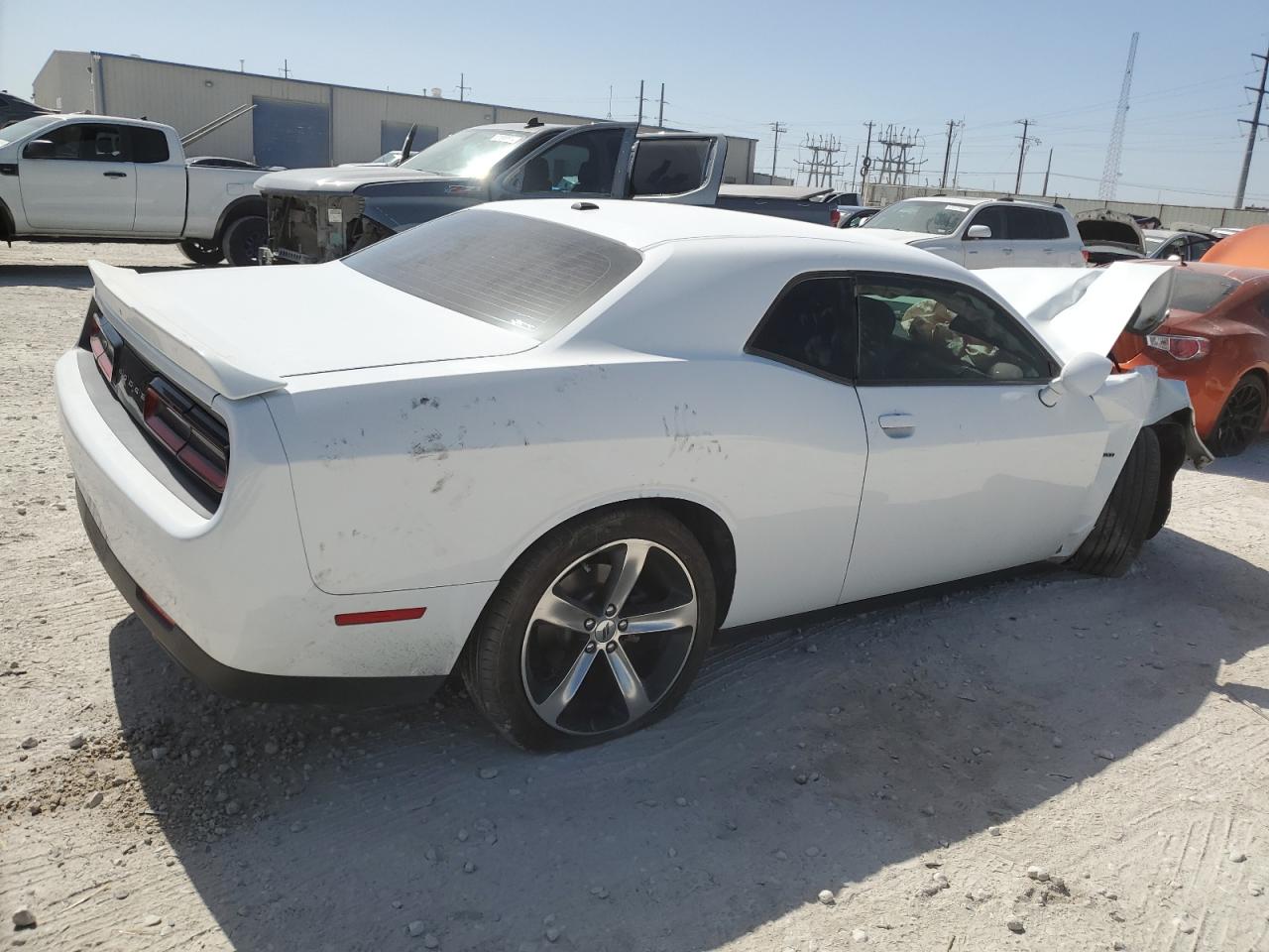 2019 Dodge Challenger - Image 3