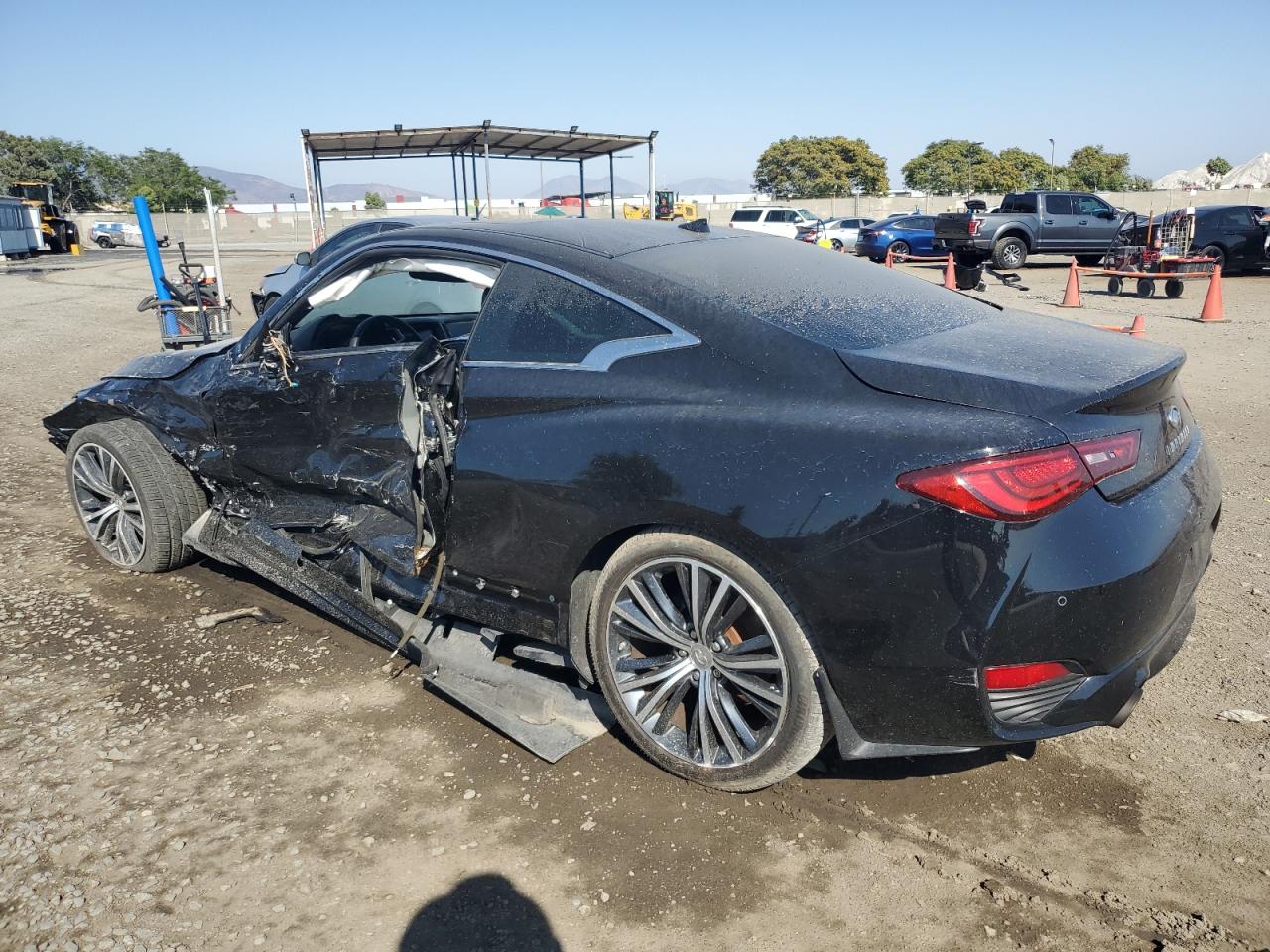 2017 Infiniti Q60 Premium VIN: JN1EV7EK1HM360833 Lot: 61722964