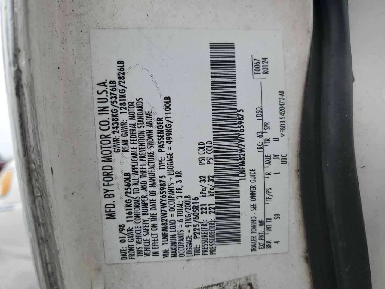 1998 Lincoln Town Car Signature VIN: 1LNFM82W7WY659875 Lot: 62570024