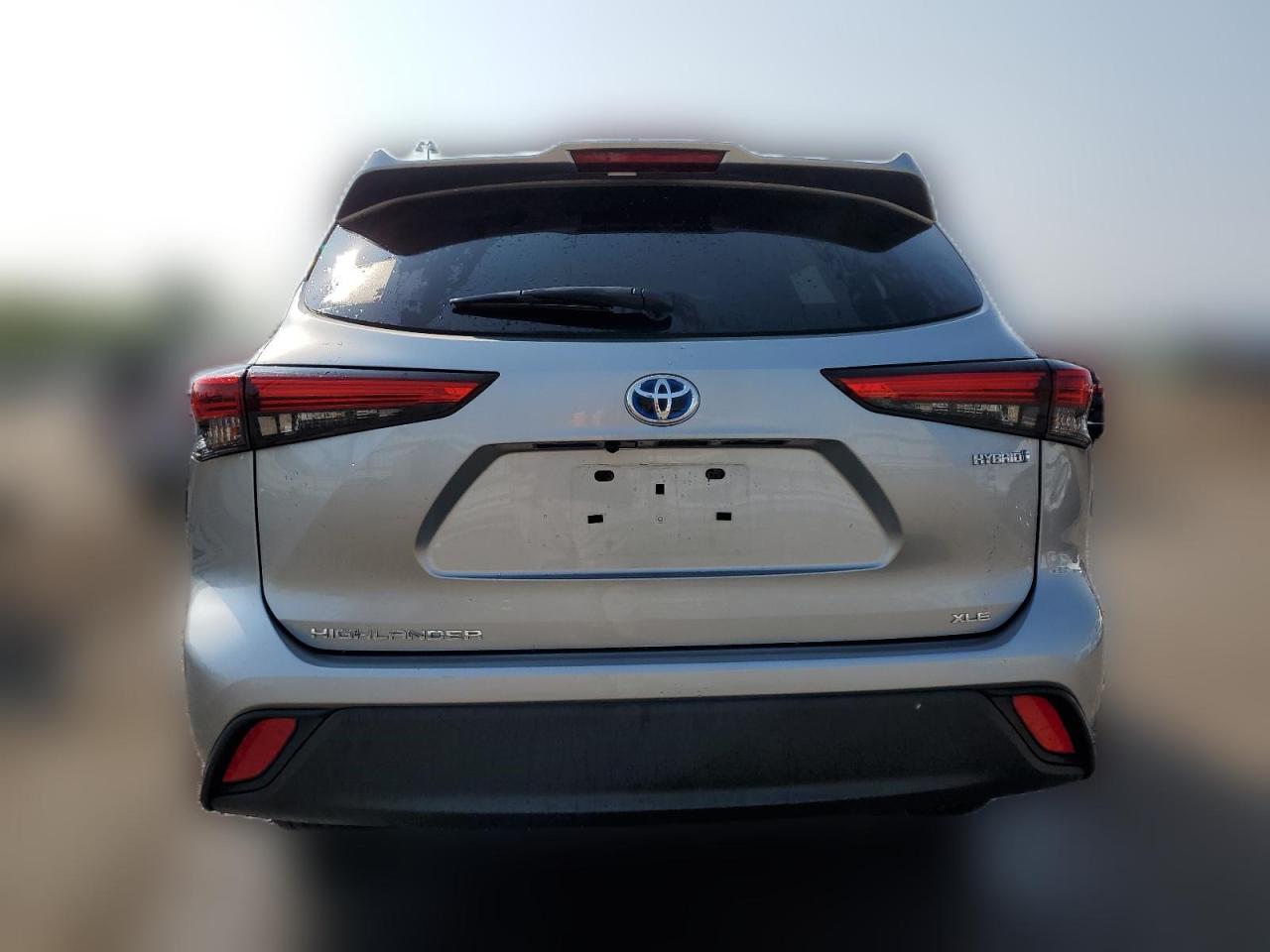 2022 Toyota Highlander Hybrid Xle VIN: 5TDGBRCH7NS559449 Lot: 63265274