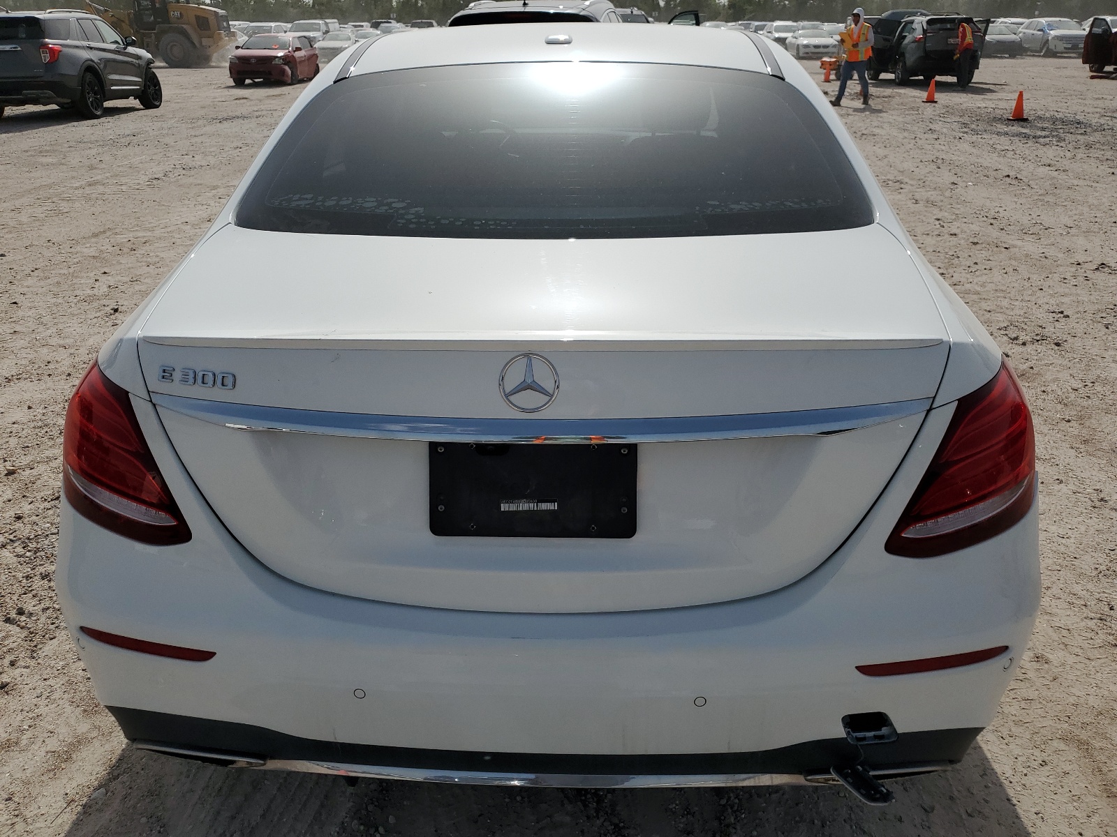 WDDZF4JB5JA385800 2018 Mercedes-Benz E 300