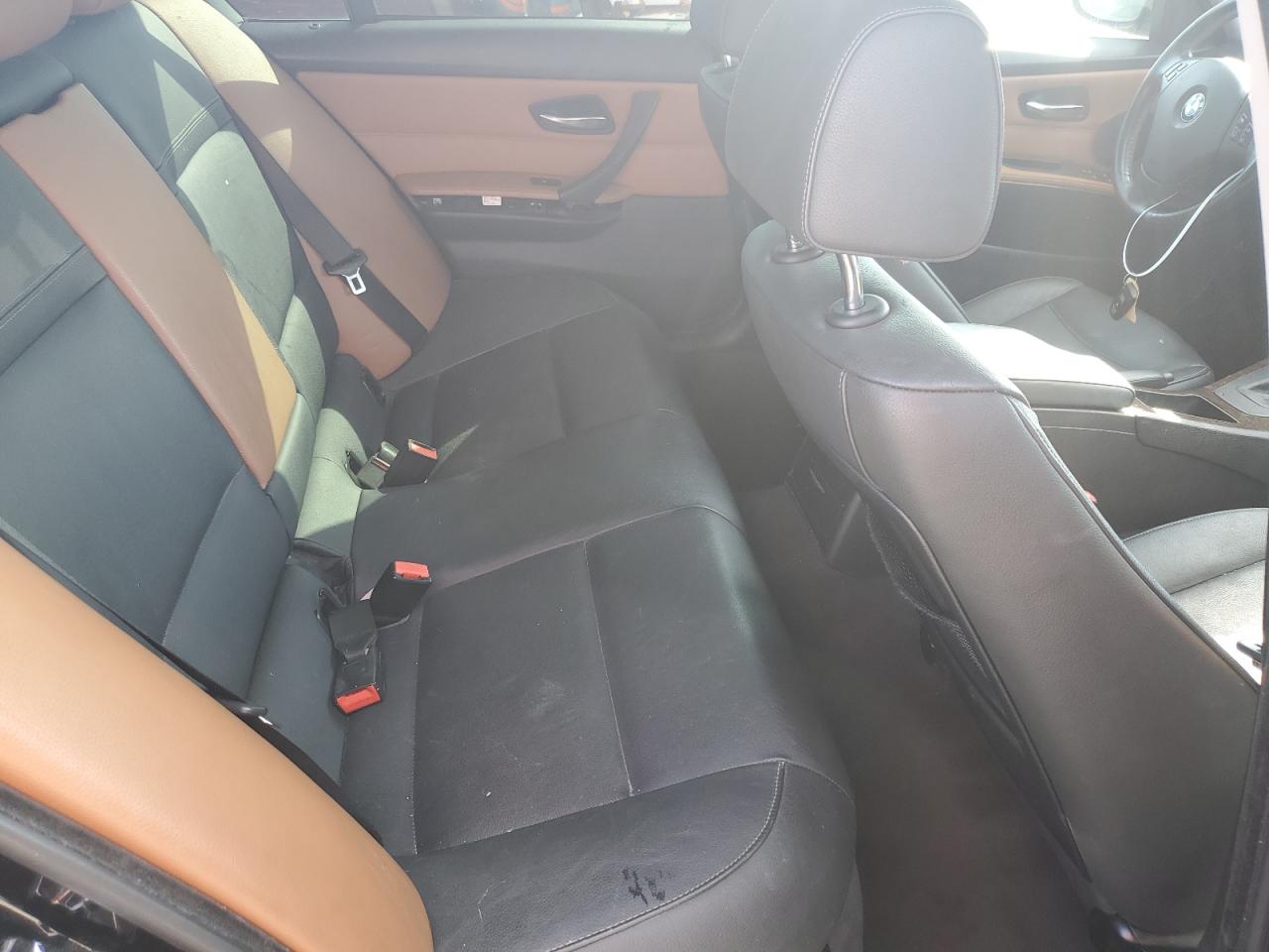 2009 BMW 328 Xi VIN: WBAPK73539A452635 Lot: 63074624