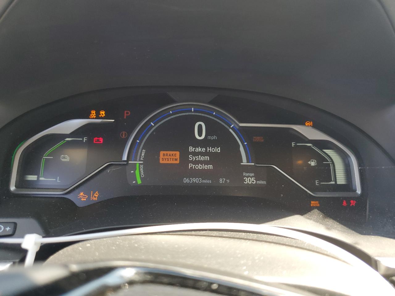 2018 Honda Clarity Touring VIN: JHMZC5F33JC020707 Lot: 64711934