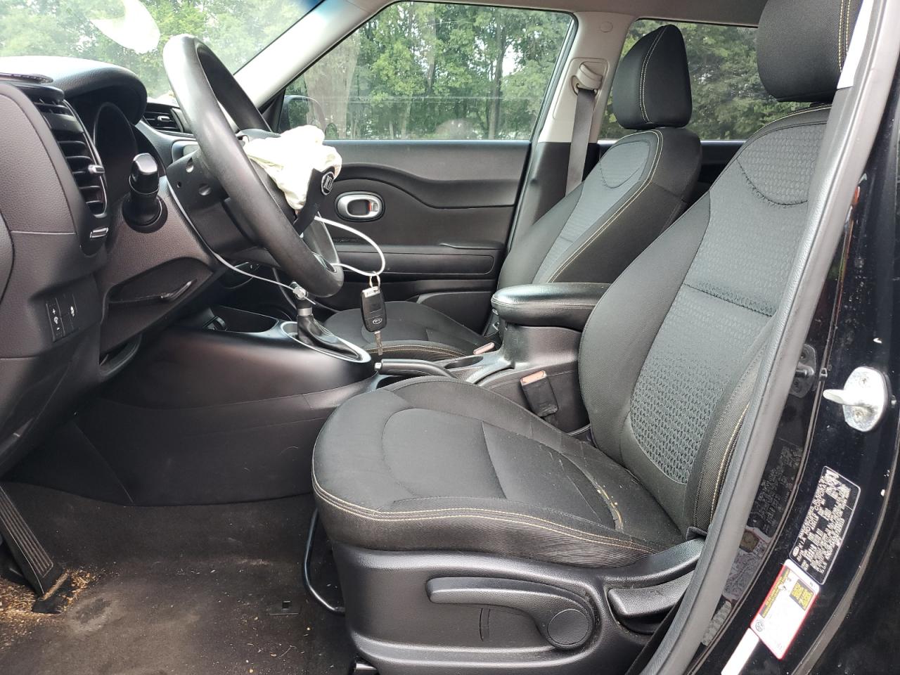 2016 Kia Soul + VIN: KNDJP3A55G7329113 Lot: 61798204